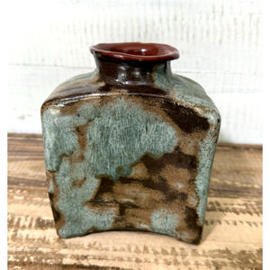 Vintage Art Pottery Lava Glazed Vase Signed 5.375" Tall